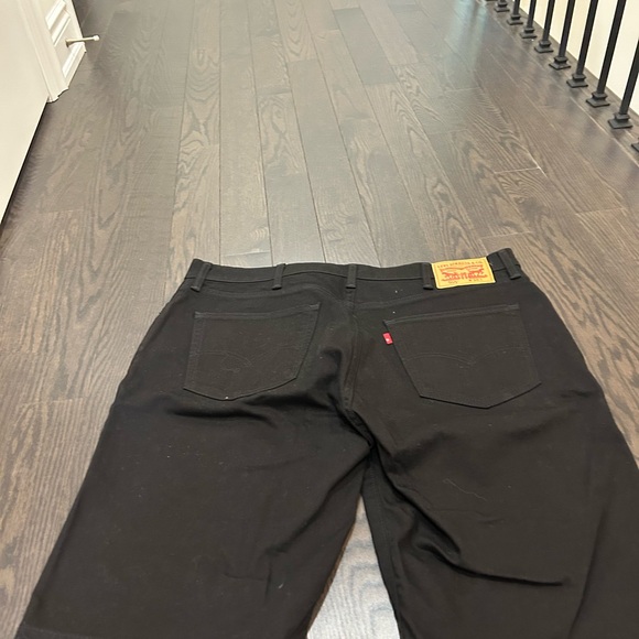 Levi's Black Flat Front Shorts  NWOT - Picture 3 of 5